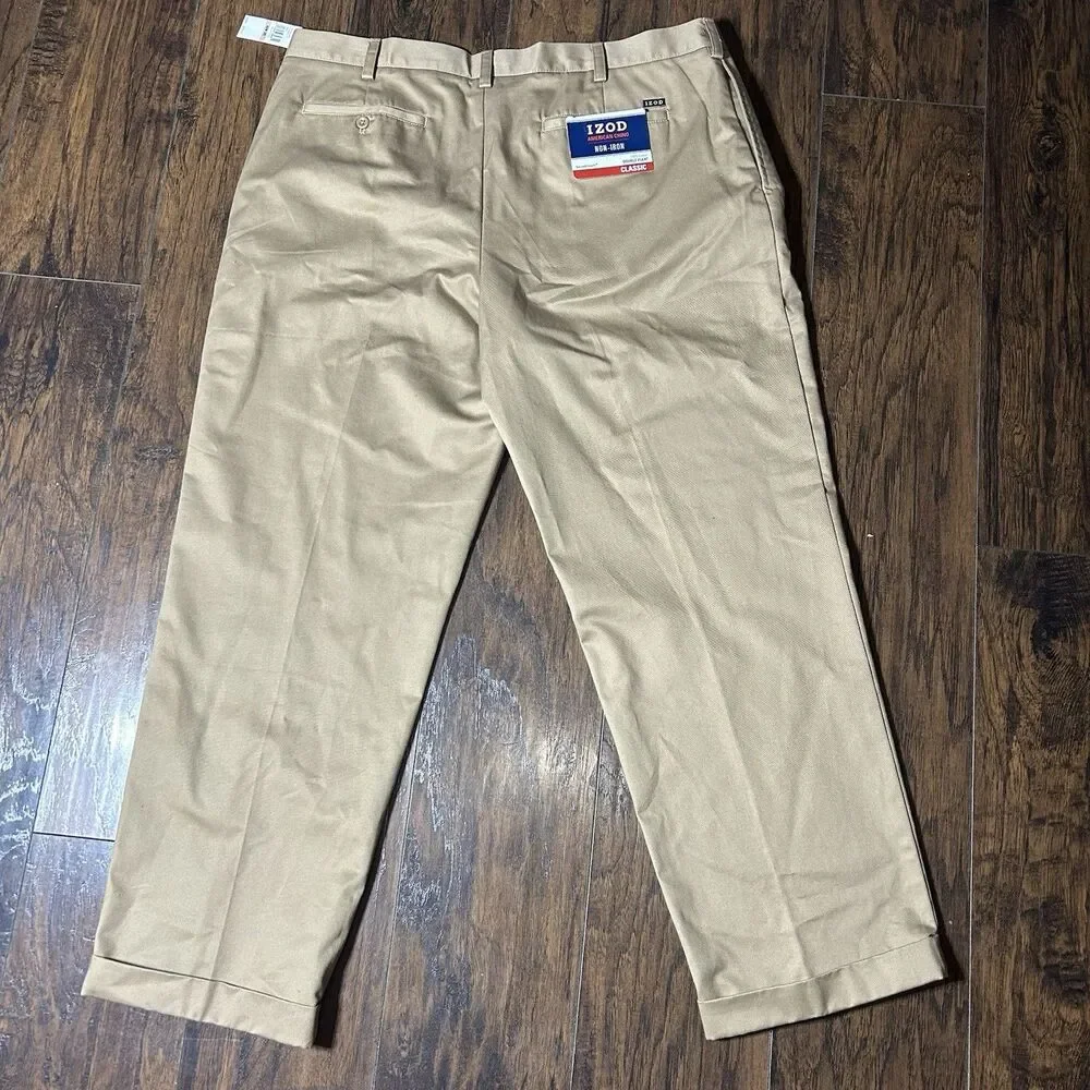 Izod American Chino Double Pleat 42x32 Classic Khaki Non Iron Cotton NWT Work